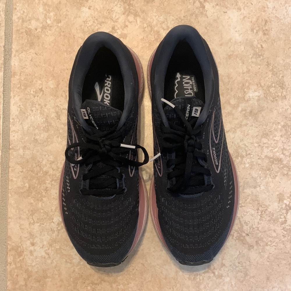 Brooks glycerin 19 women’s shoes